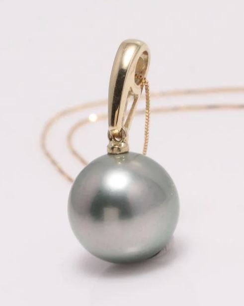 Tahitian Pearl Pendant