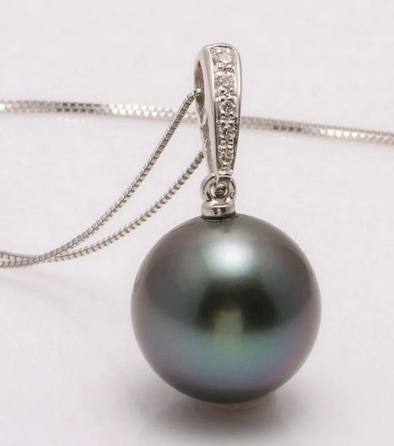 Tahitian Pearl and Diamond Pendant