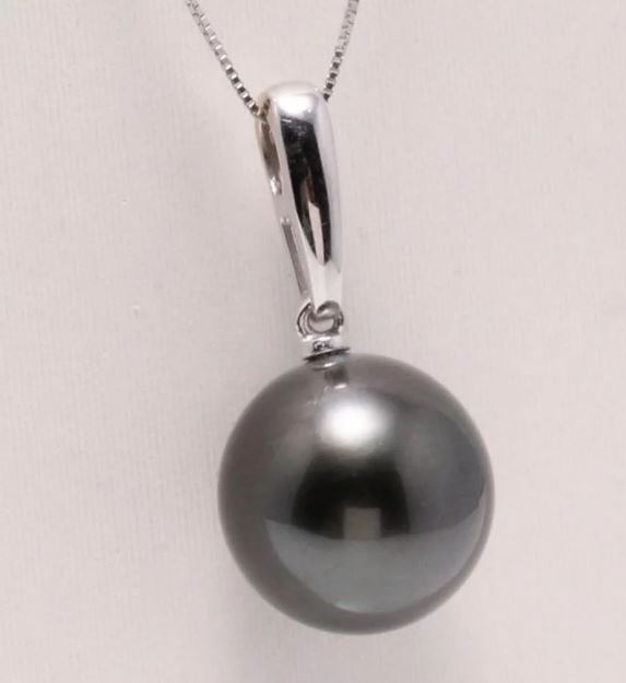 Tahitian Pearl Pendant