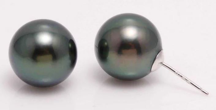 Tahitian Pearl Studs